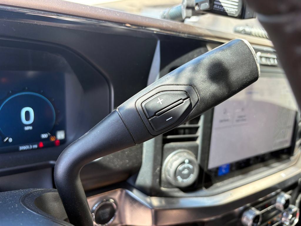 Certified 2025 Ford F250 King Ranch AWD/4WD image 39