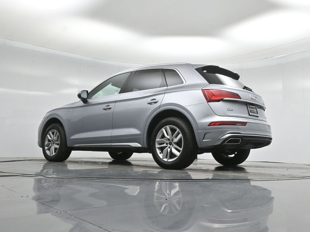 Used 2023 Audi Q5 2.0T Premium w/ Convenience Package image 20