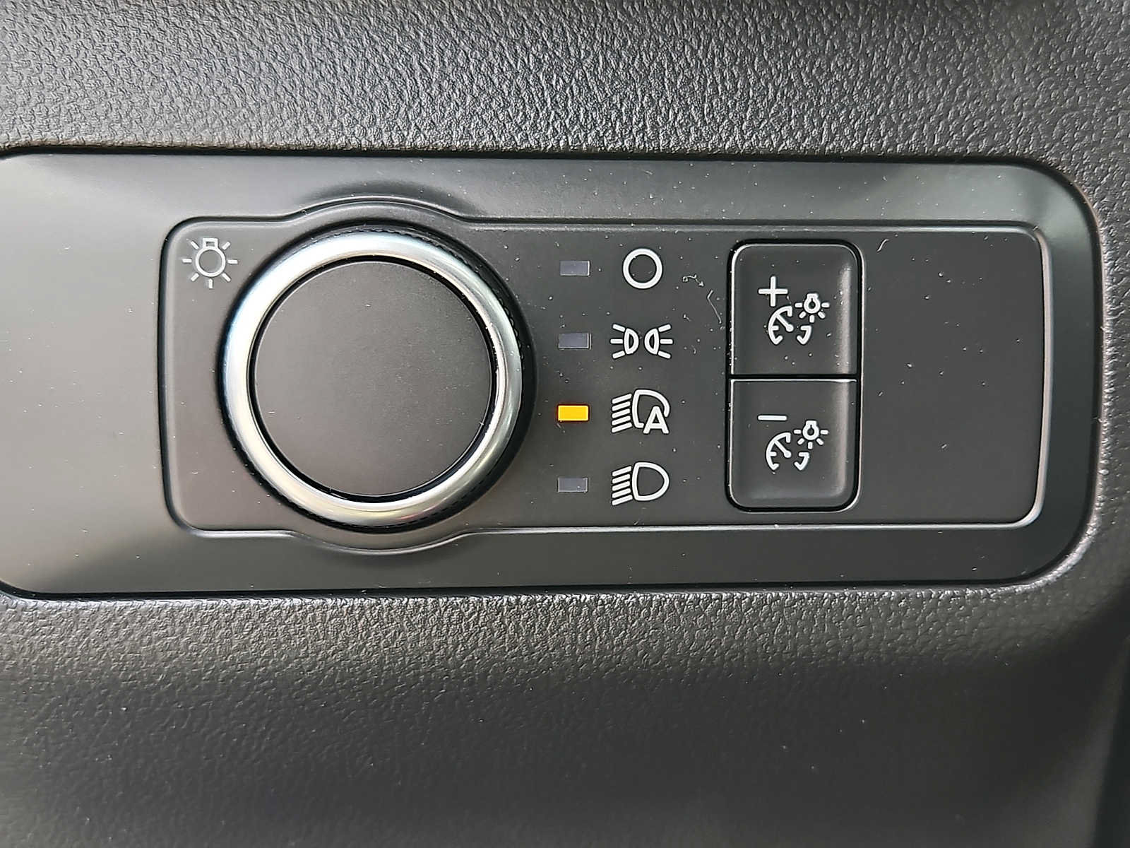 Certified 2022 Ford Escape S AWD/4WD image 23