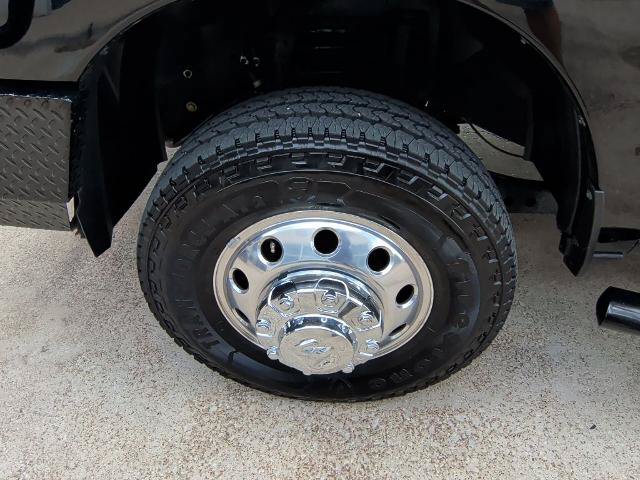 Used 2025 RAM 3500 Tradesman w/ Chrome Appearance Group AWD/4WD image 36