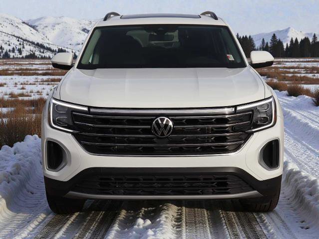 Used 2025 Volkswagen Atlas SE image 9