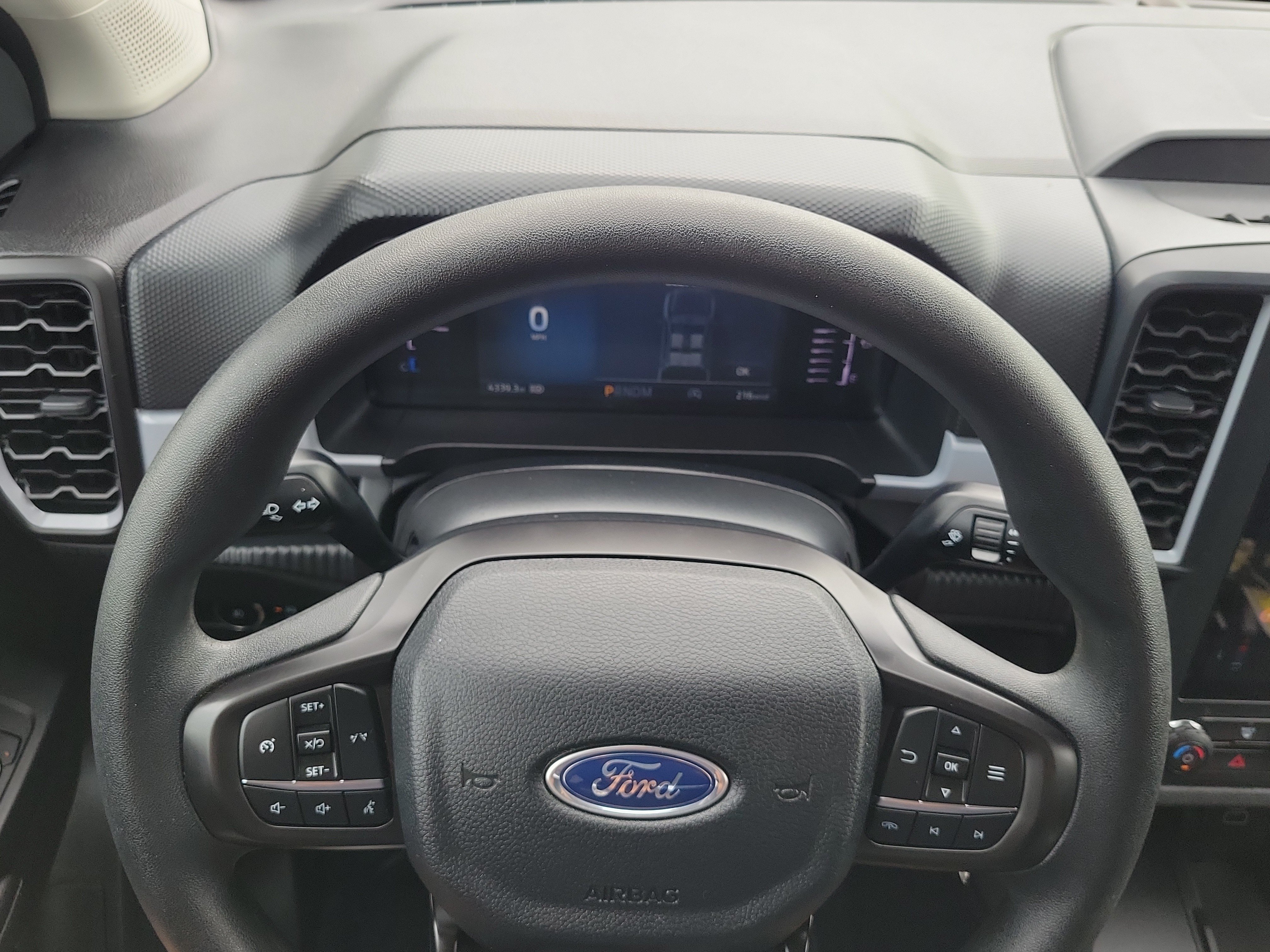 Certified 2025 Ford Ranger XL RWD image 21