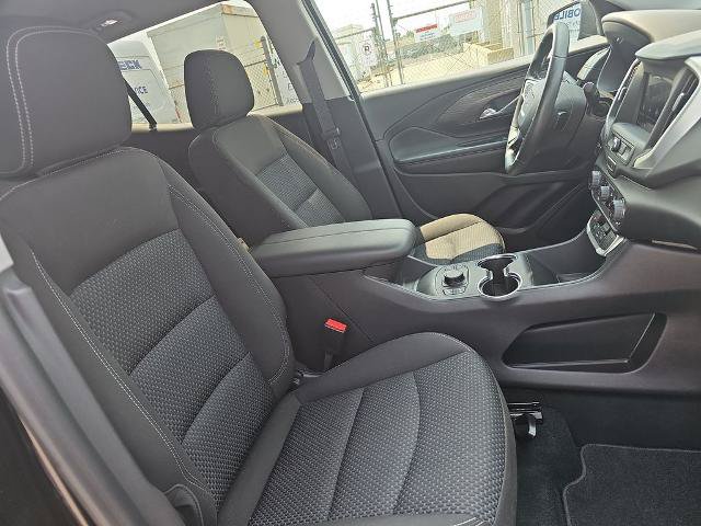 Used 2023 GMC Terrain SLE w/ Driver Convenience Package FWD image 10