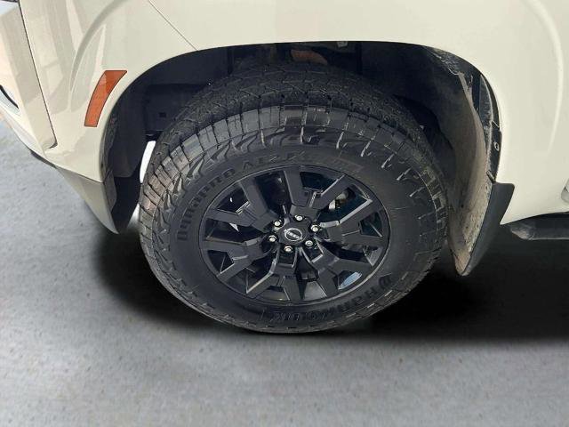 Used 2023 Nissan Frontier SV w/ Midnight Edition Package AWD/4WD image 30