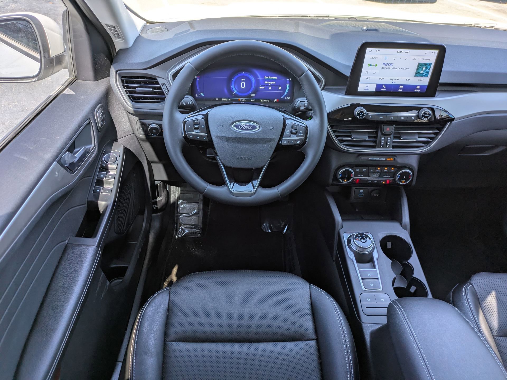 Certified 2022 Ford Escape SEL w/ Technology Package image 19