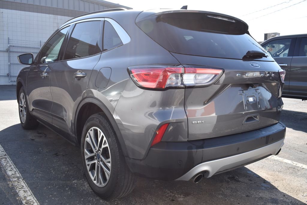 Certified 2022 Ford Escape SEL image 2