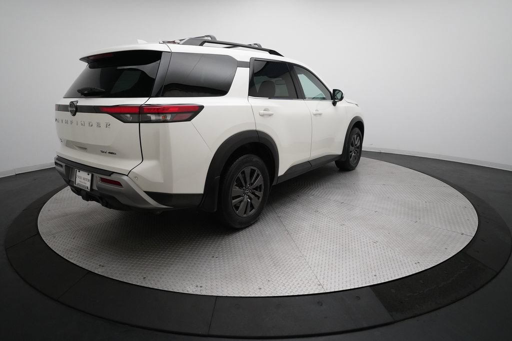 Used 2022 Nissan Pathfinder SV AWD/4WD image 35