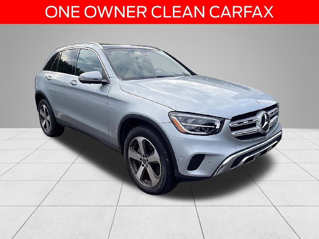 Used 2021 Mercedes-Benz GLC 300 4MATIC image 3