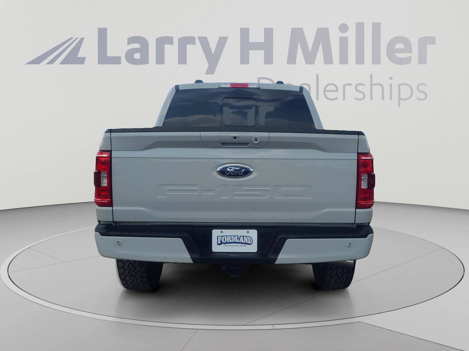 Certified 2023 Ford F150 XLT w/ Equipment Group 302A High AWD/4WD image 4