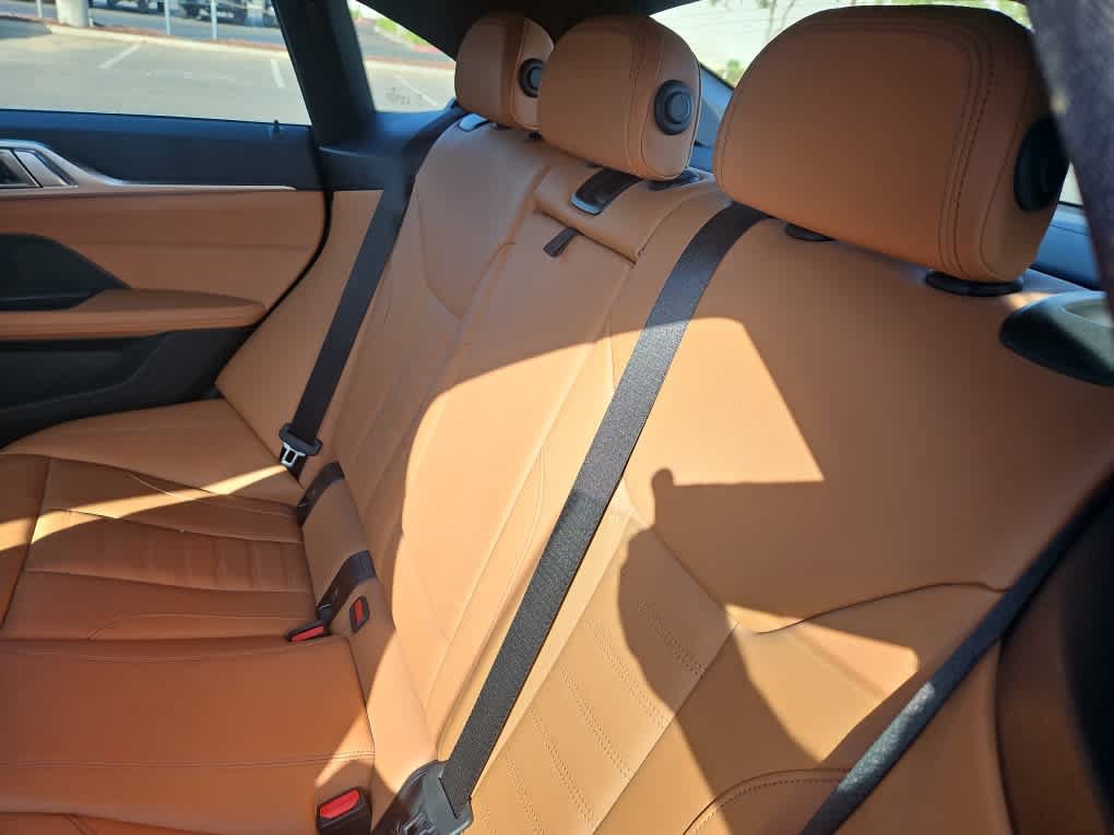 Used 2022 BMW i4 eDrive40 RWD image 12