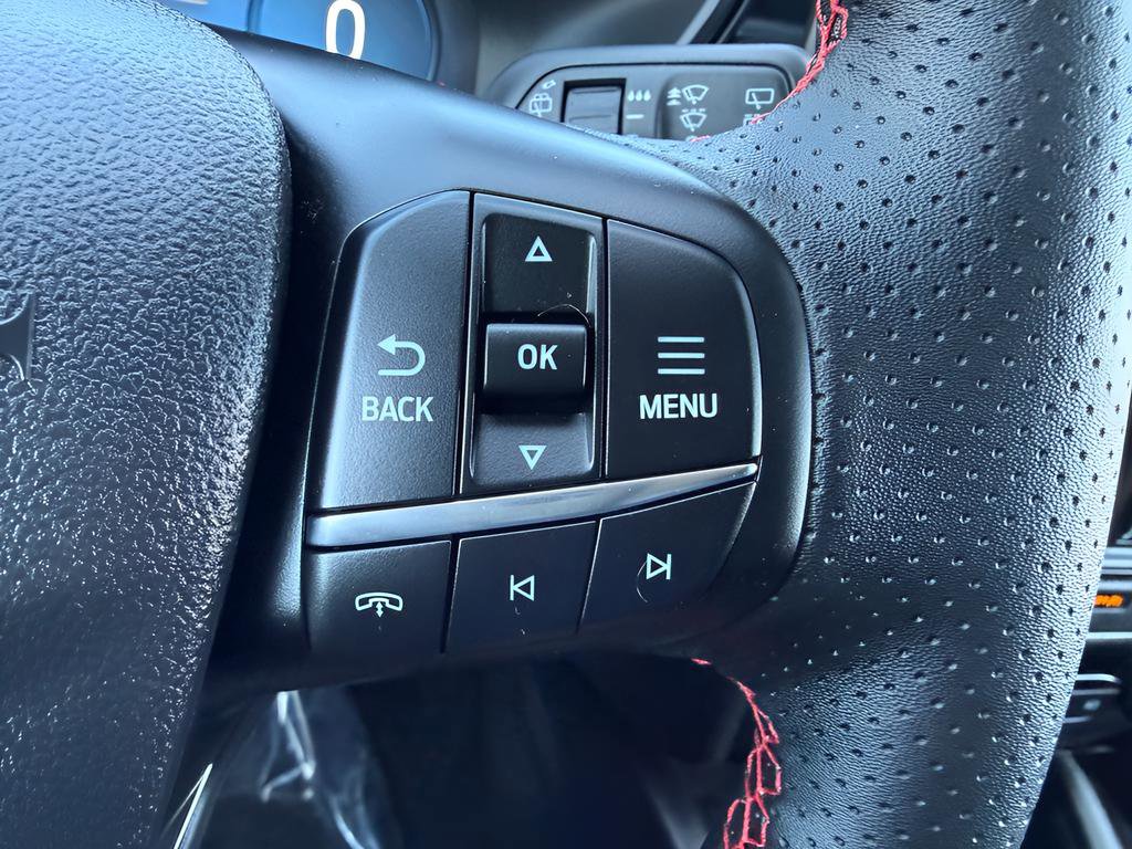 Certified 2025 Ford Escape ST-Line Elite w/ Premium Technology Package AWD/4WD image 21