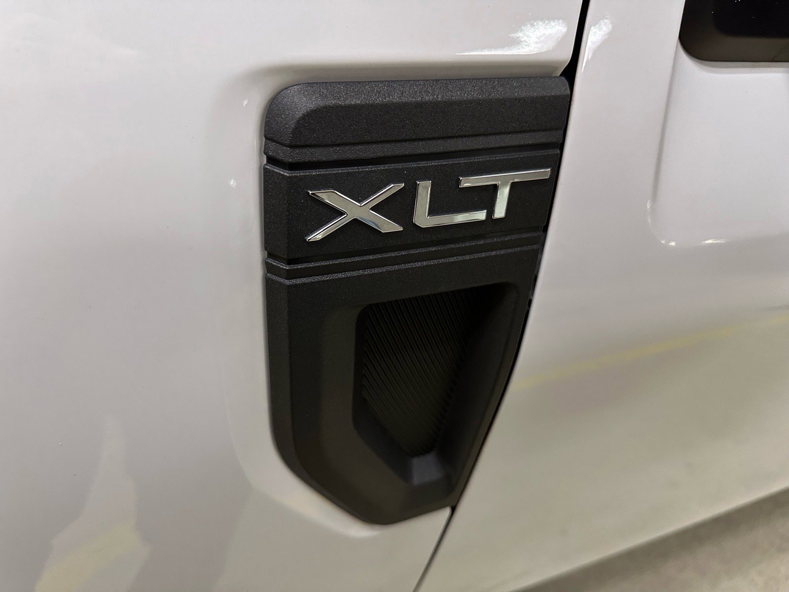 Certified 2024 Ford Maverick XLT image 11