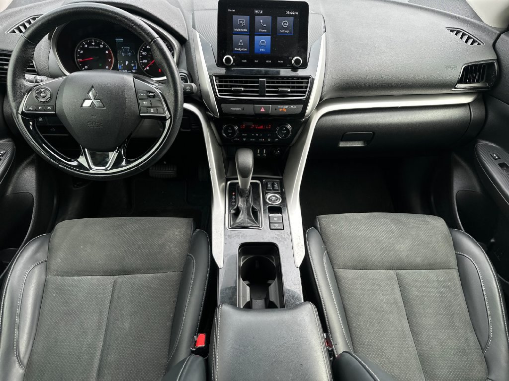 Used 2024 Mitsubishi Eclipse Cross SE AWD/4WD image 12