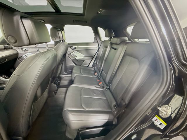 Used 2024 Audi Q3 2.0T Premium image 24