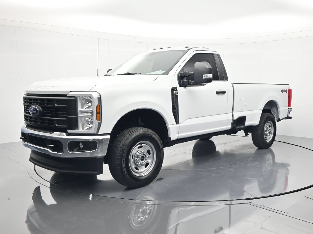 Certified 2025 Ford F250 XL w/ XL Driver Assist Package AWD/4WD image 1