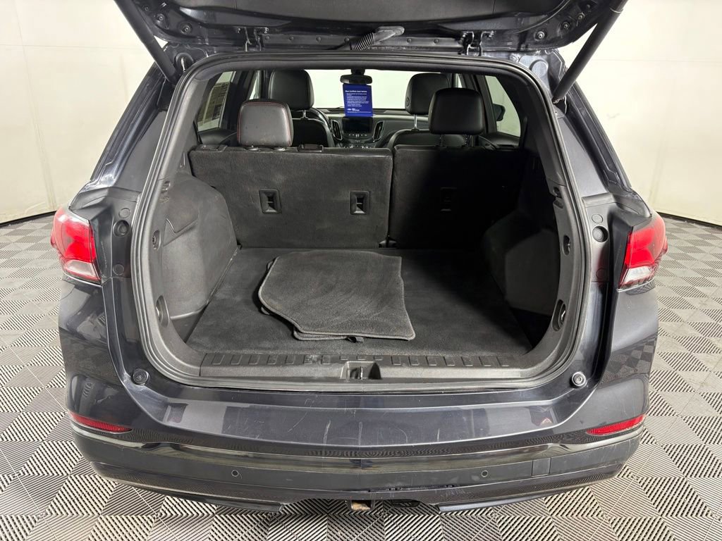Used 2022 Chevrolet Equinox RS w/ RS Leather Package image 29