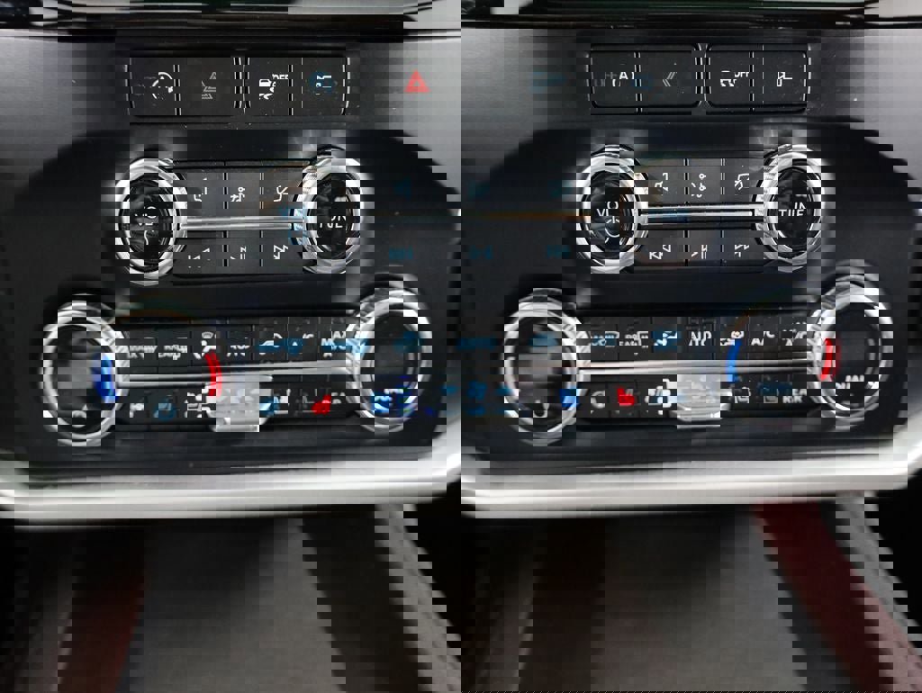 Certified 2024 Ford Expedition Limited image 26