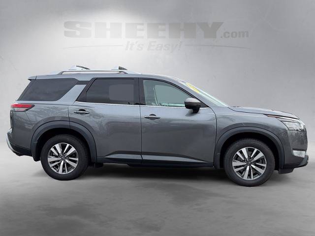 Used 2024 Nissan Pathfinder SL AWD/4WD image 10