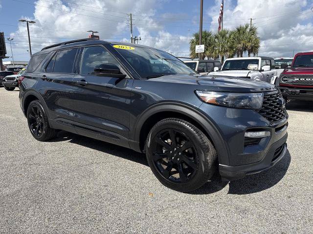 Certified 2024 Ford Explorer ST-Line w/ Class IV Trailer Tow Package RWD image 15