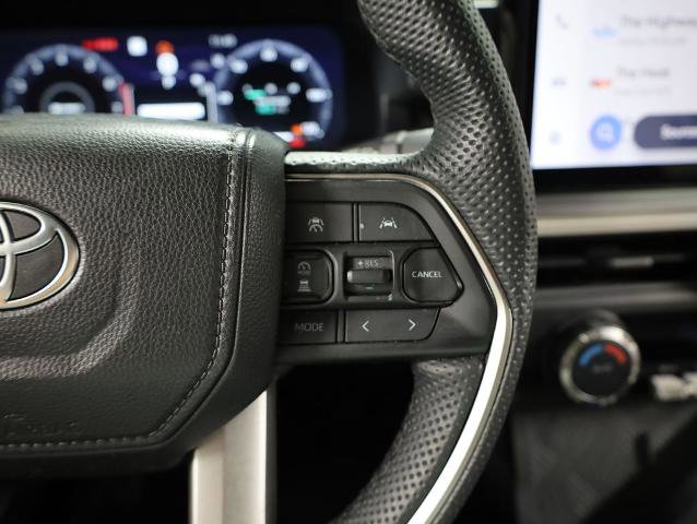 Used 2025 Toyota Tacoma TRD Off-Road image 21