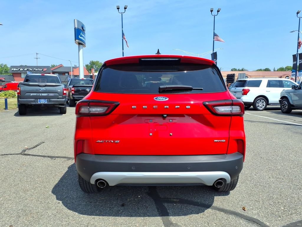 Certified 2024 Ford Escape Active w/ Tech Pack #1 AWD/4WD image 8
