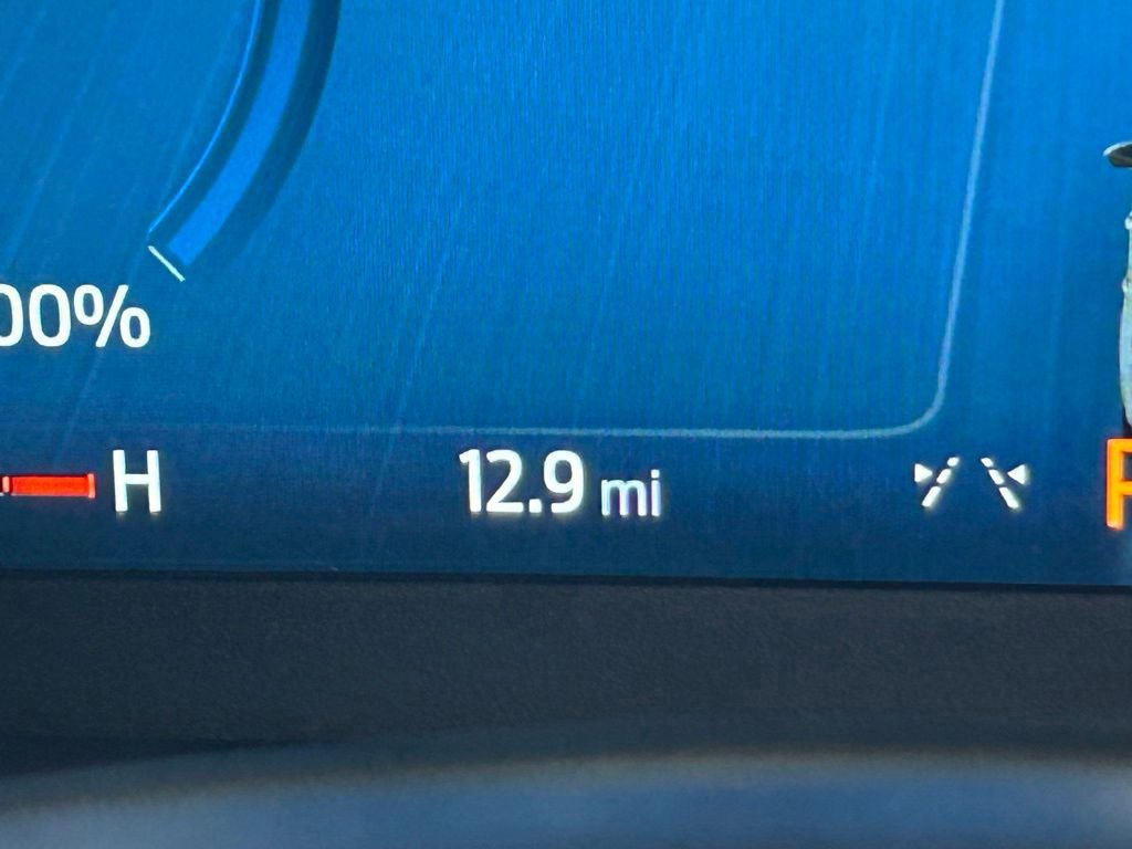 Certified 2024 Ford Escape SE w/ PHEV Premium Package image 42