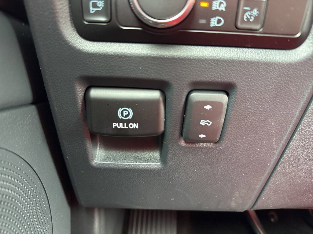 Certified 2023 Ford Expedition Platinum image 13