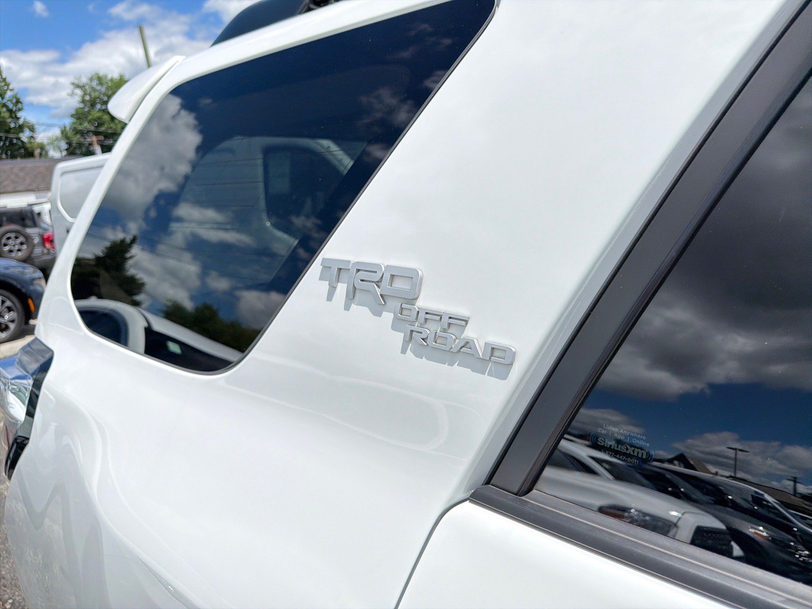 Used 2024 Toyota 4Runner TRD Off-Road Premium w/ Off Road Premium Plus Package AWD/4WD image 5
