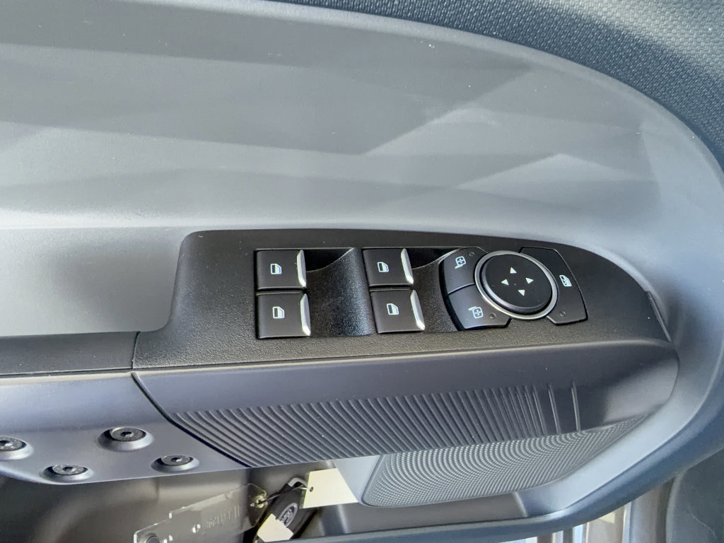 Certified 2023 Ford Maverick XL FWD image 10