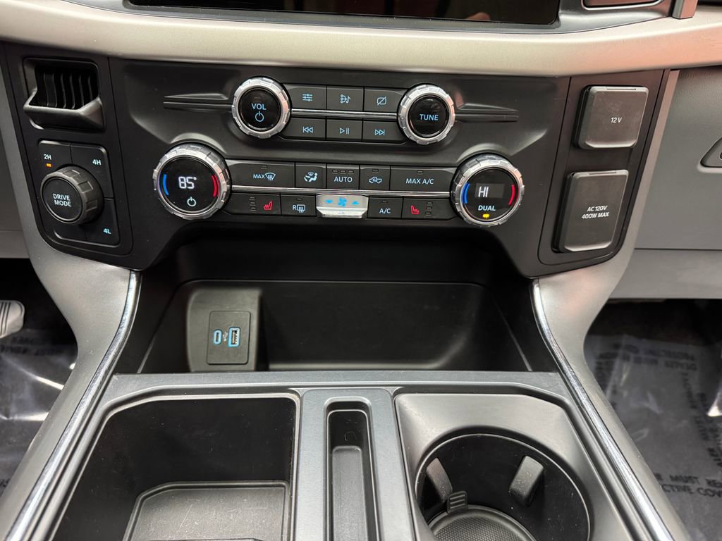 Certified 2021 Ford F150 XLT w/ Equipment Group 302A High image 19