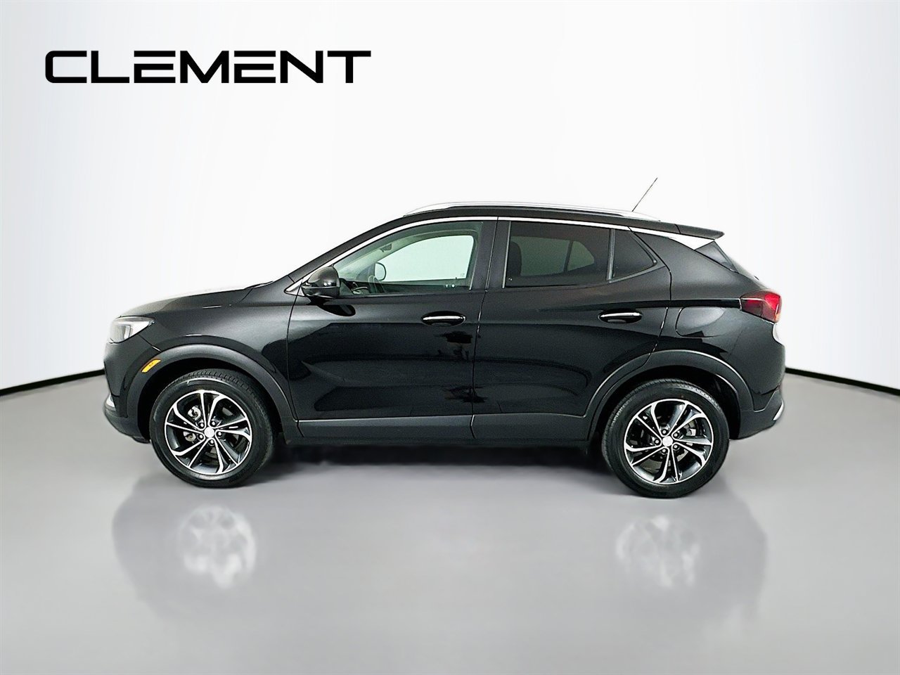 Used 2023 Buick Encore GX Select w/ Safety Package II AWD/4WD image 6