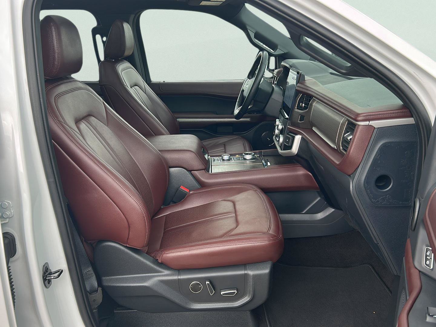 Certified 2022 Ford Expedition Limited AWD/4WD image 29