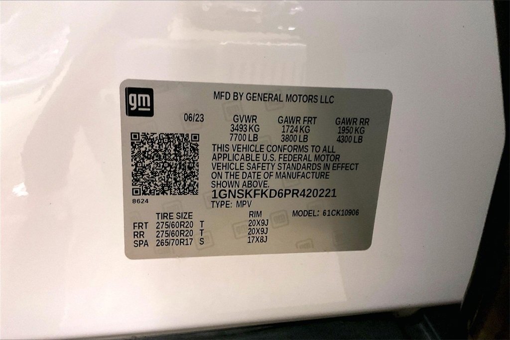 Used 2023 Chevrolet Suburban Premier image 30