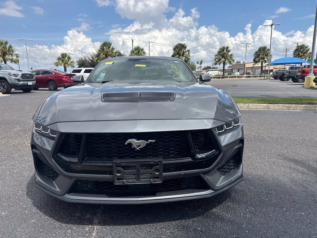 Certified 2025 Ford Mustang GT RWD image 9