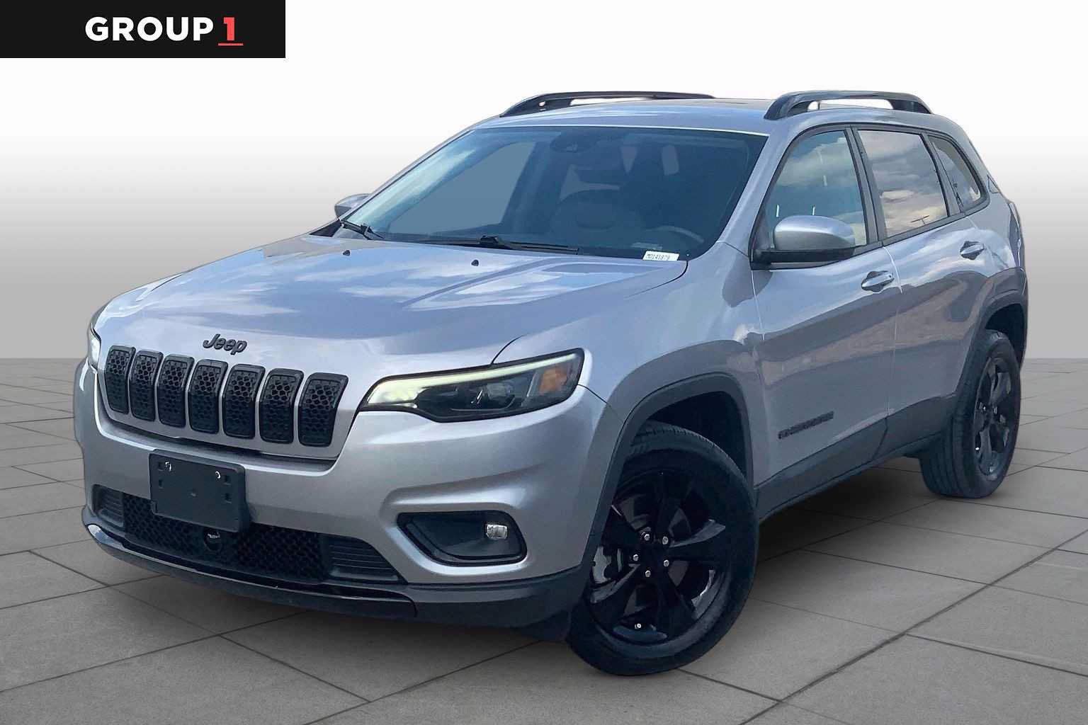 Used 2021 Jeep Cherokee Latitude Plus AWD/4WD image 1