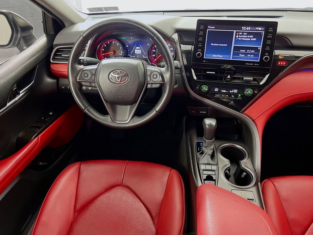 Used 2021 Toyota Camry XSE image 26
