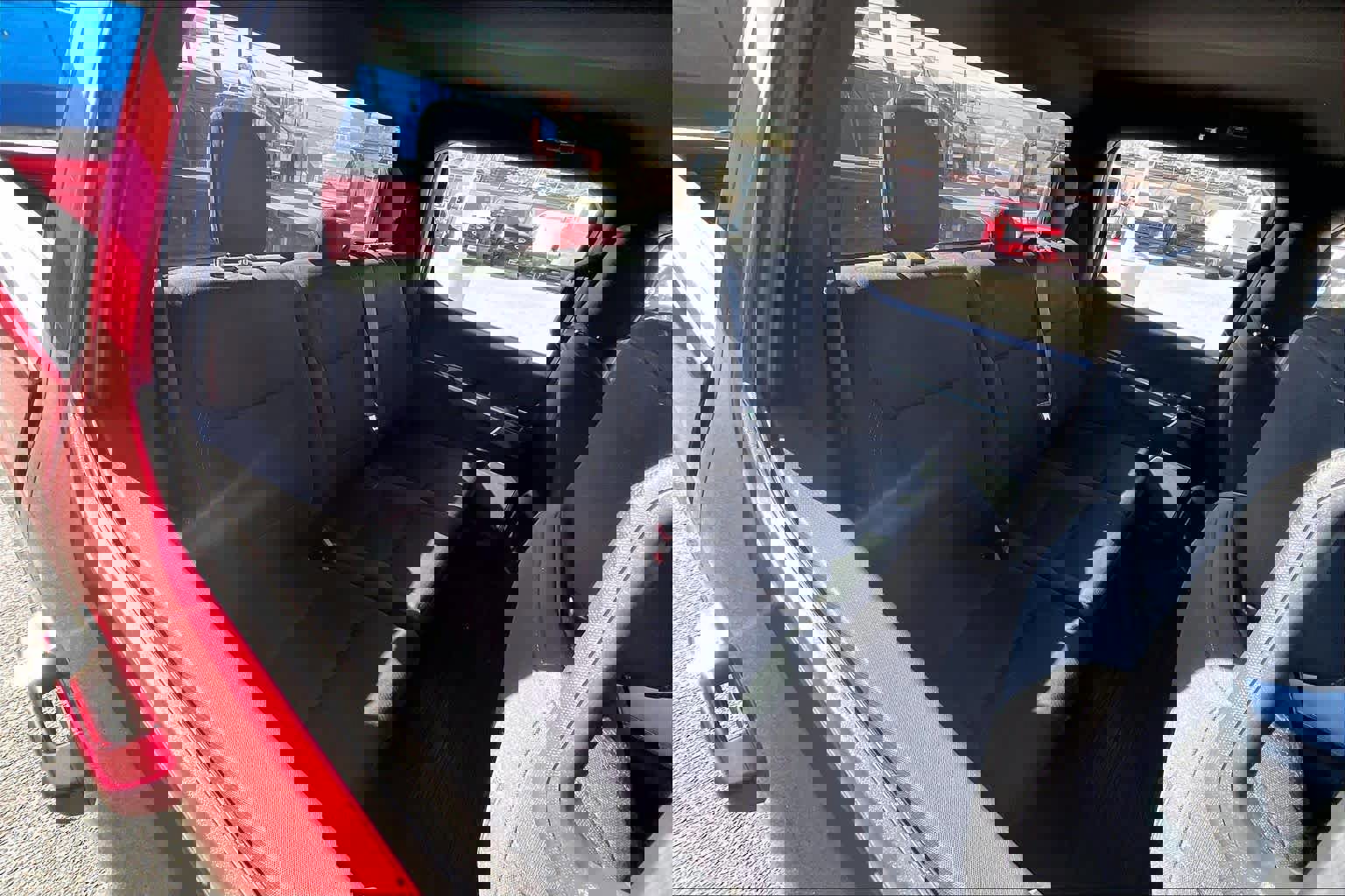 Certified 2021 Ford F150 XLT w/ Equipment Group 302A High image 20