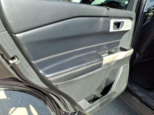 Certified 2021 Ford Explorer Limited AWD/4WD image 10