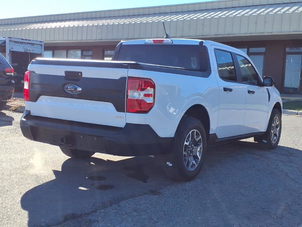 Certified 2024 Ford Maverick XLT w/ XLT Luxury Package AWD/4WD image 5