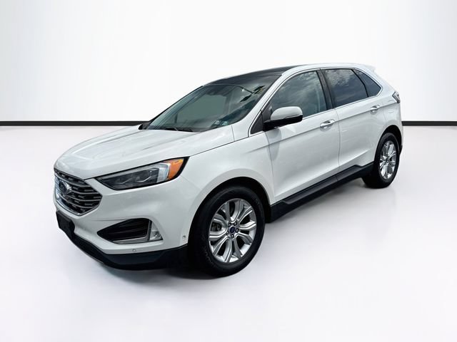 Certified 2020 Ford Edge Titanium w/ Equipment Group 301A AWD/4WD image 4