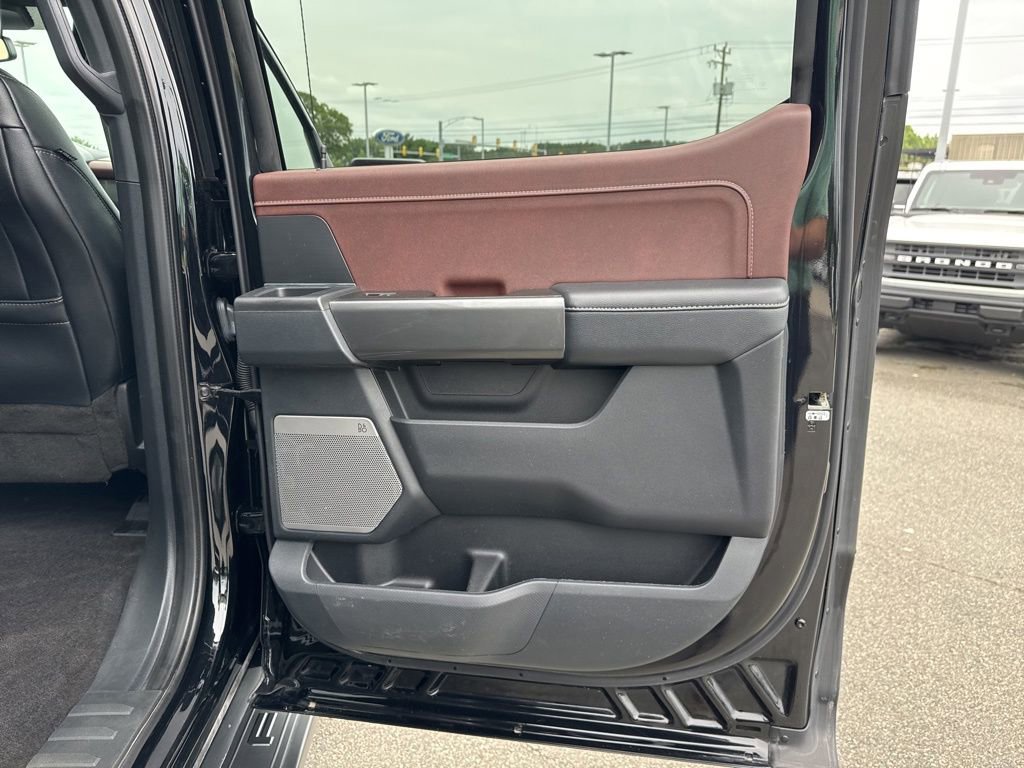 Certified 2022 Ford F150 Lariat w/ Equipment Group 502A High image 20