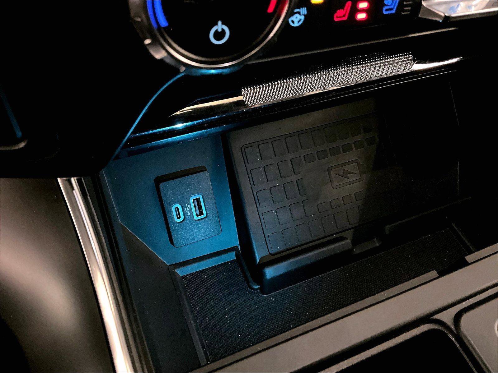 Certified 2021 Ford F150 Raptor w/ Equipment Group 801A High AWD/4WD image 31