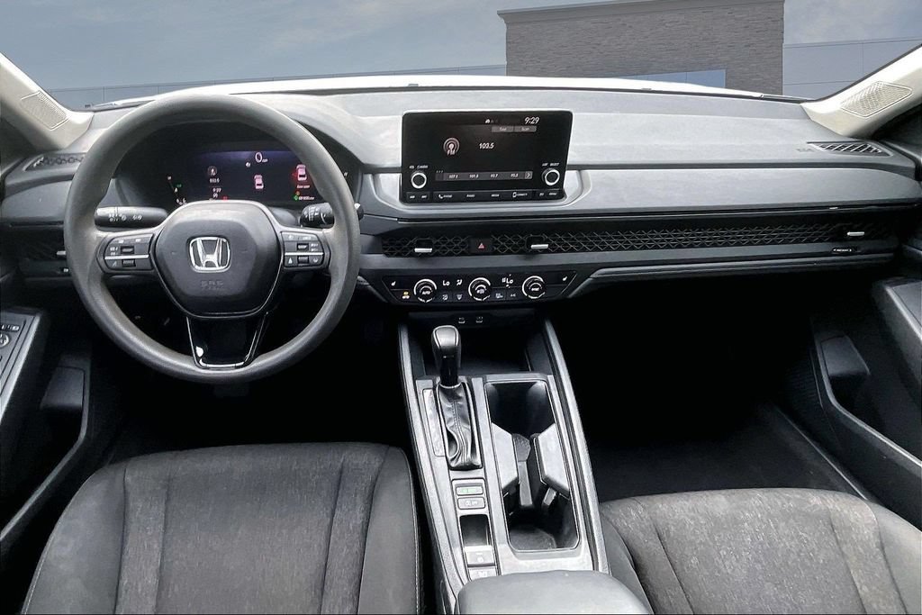 Used 2023 Honda Accord EX image 7