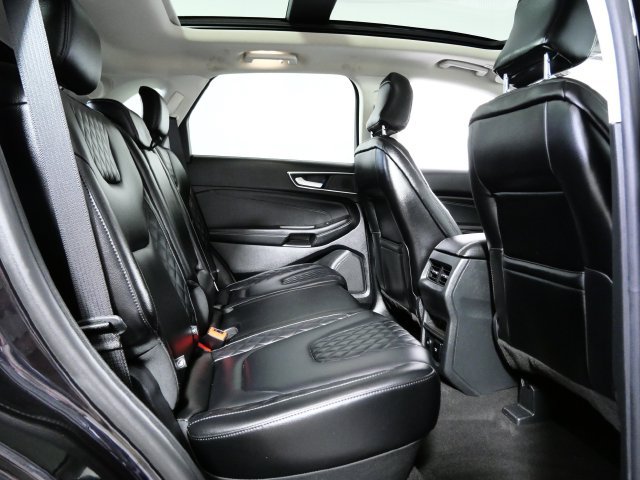 Certified 2024 Ford Edge Titanium AWD/4WD image 12
