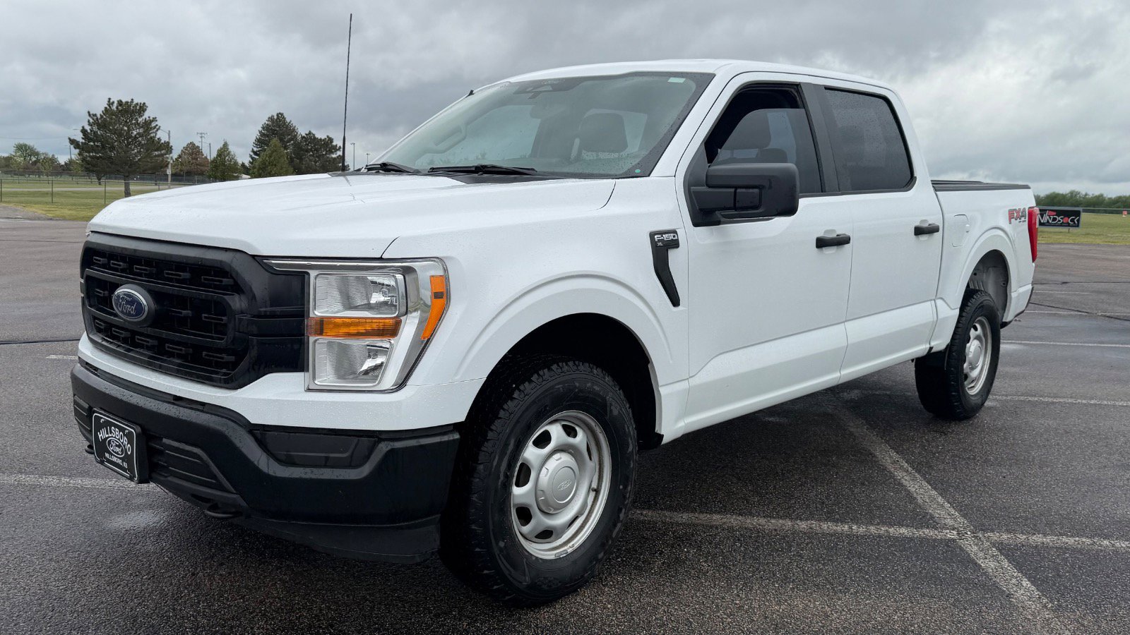 Certified 2022 Ford F150 XL w/ FX4 Off-Road Package AWD/4WD image 9