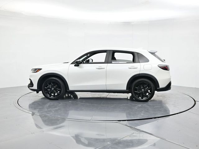 Used 2023 Honda HR-V Sport image 7