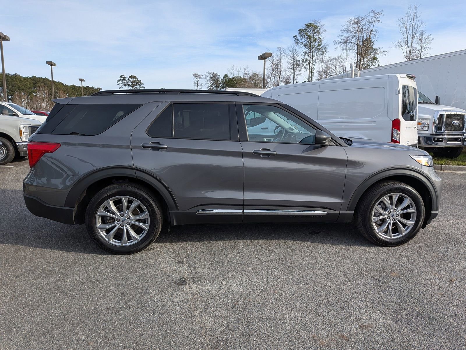Certified 2023 Ford Explorer XLT w/ Equipment Group 202A image 6