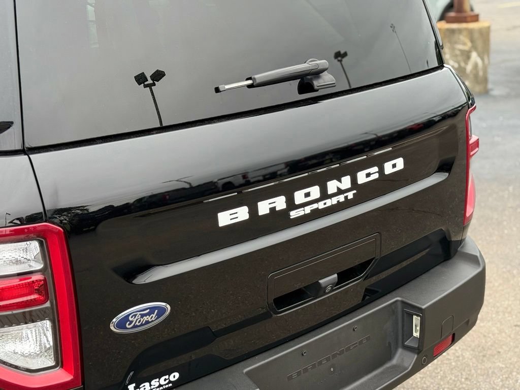 Certified 2023 Ford Bronco Sport Badlands w/ Premium Package AWD/4WD image 36