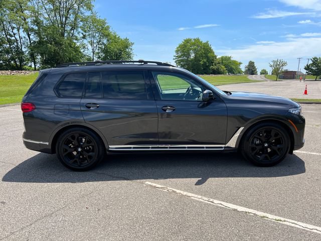 Used 2022 BMW X7 xDrive40i w/ Cold Weather Package AWD/4WD image 12