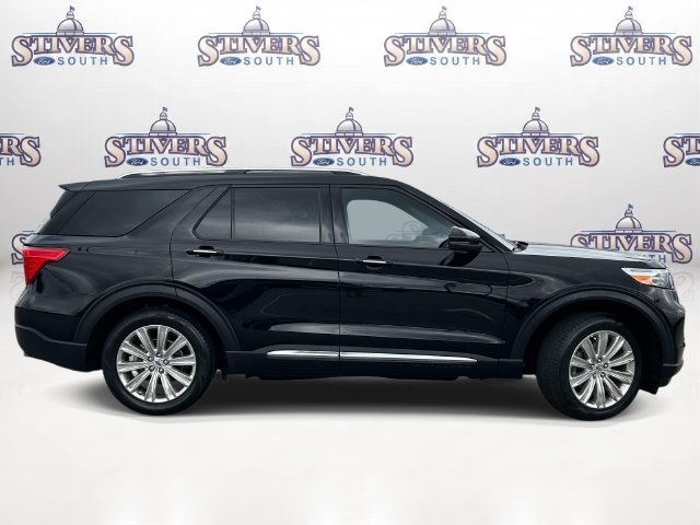 Certified 2023 Ford Explorer Limited w/ Limited Technology Package RWD image 2